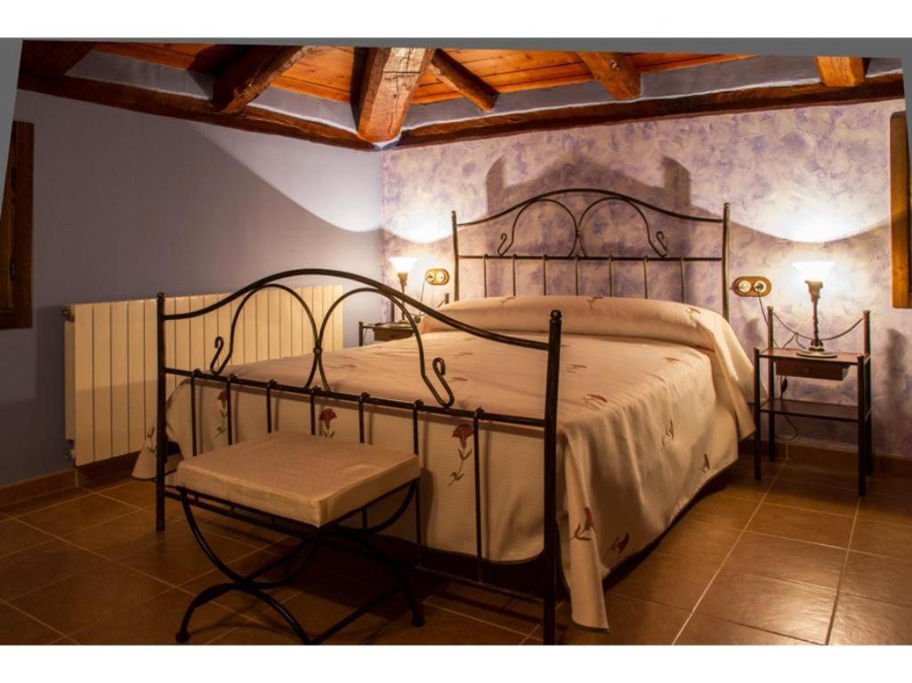 Masia Los Camineros Cella Buitenkant foto