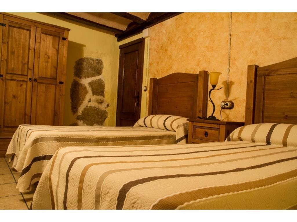Masia Los Camineros Cella Buitenkant foto